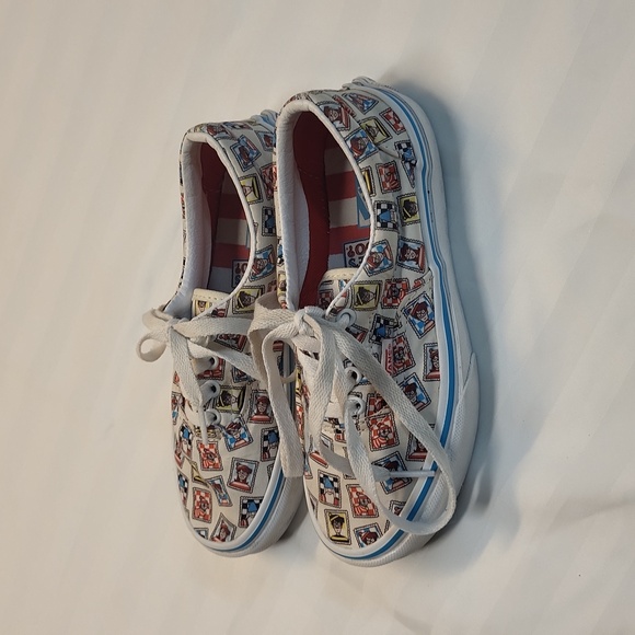 Vans Where's Waldo? Shoe's - Picture 3 of 12
